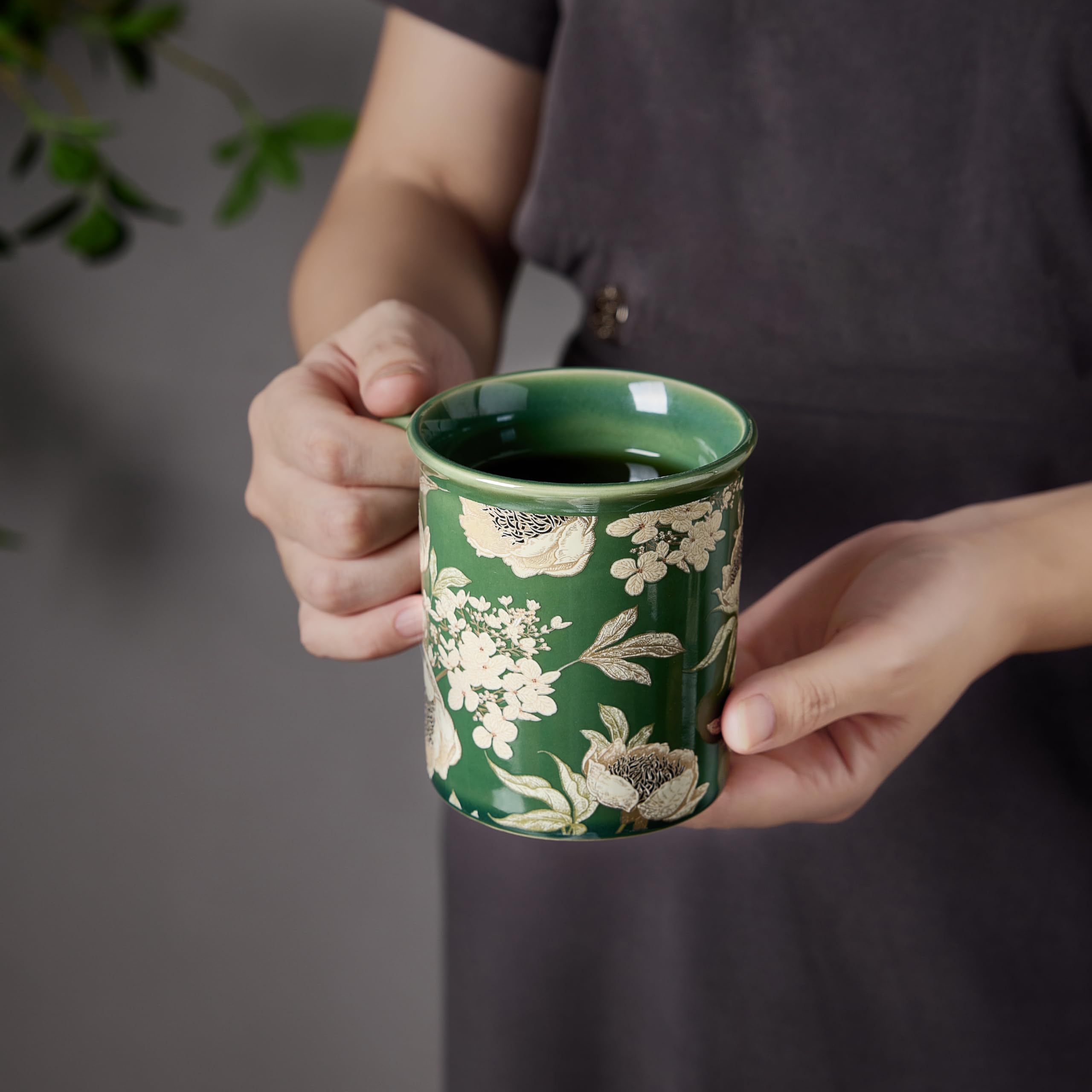 Taza cappuccino-latte de 12 onzas: tamaño perfecto para cremosos momentos.