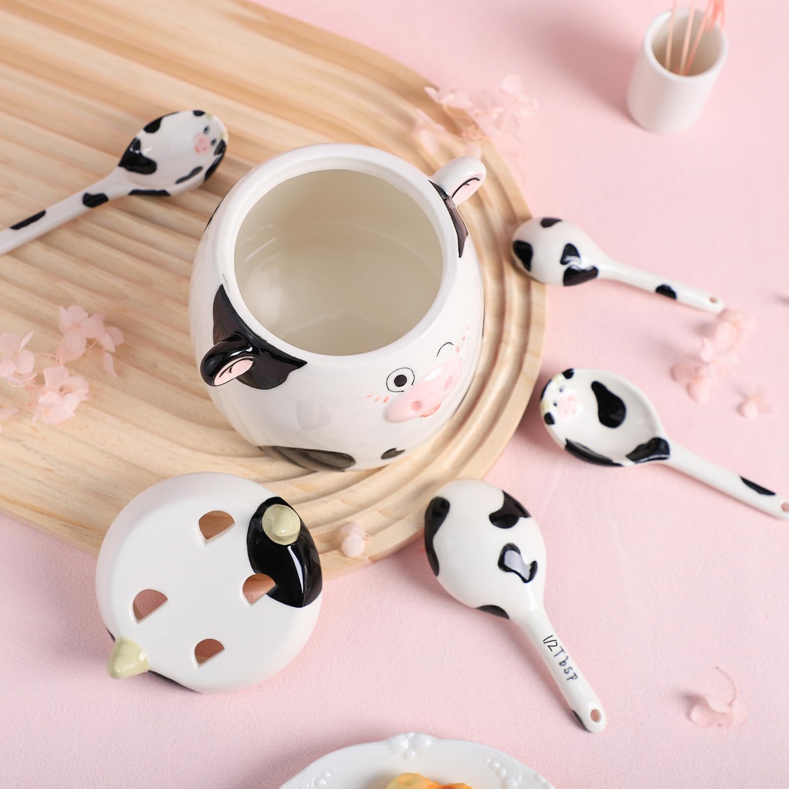 Diseño vaca Bicuzat, utensilios prácticos para cocinar con estilo.