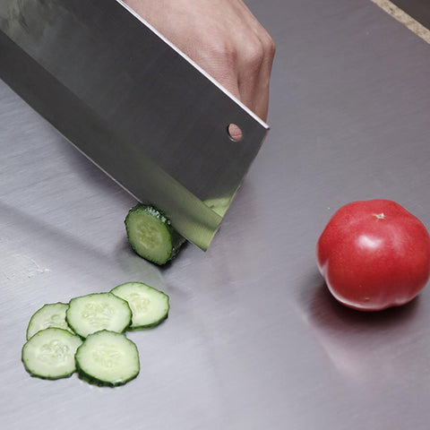 BILLAMB superficie amplia facilita cortar varios ingredientes en una misma superficie.