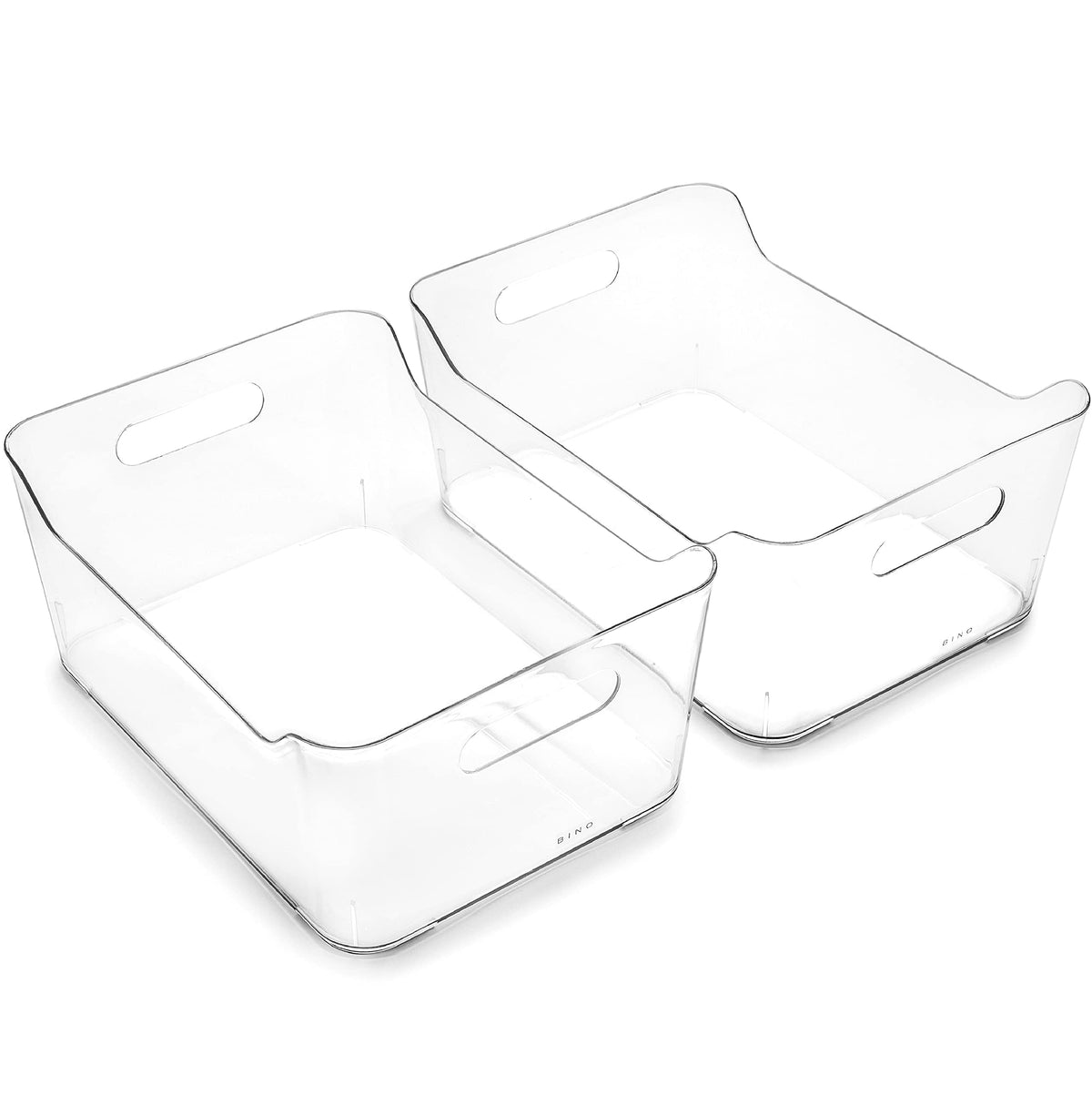Cajas BINO grandes y transparentes, vista frontal para ver contenidos al instante.