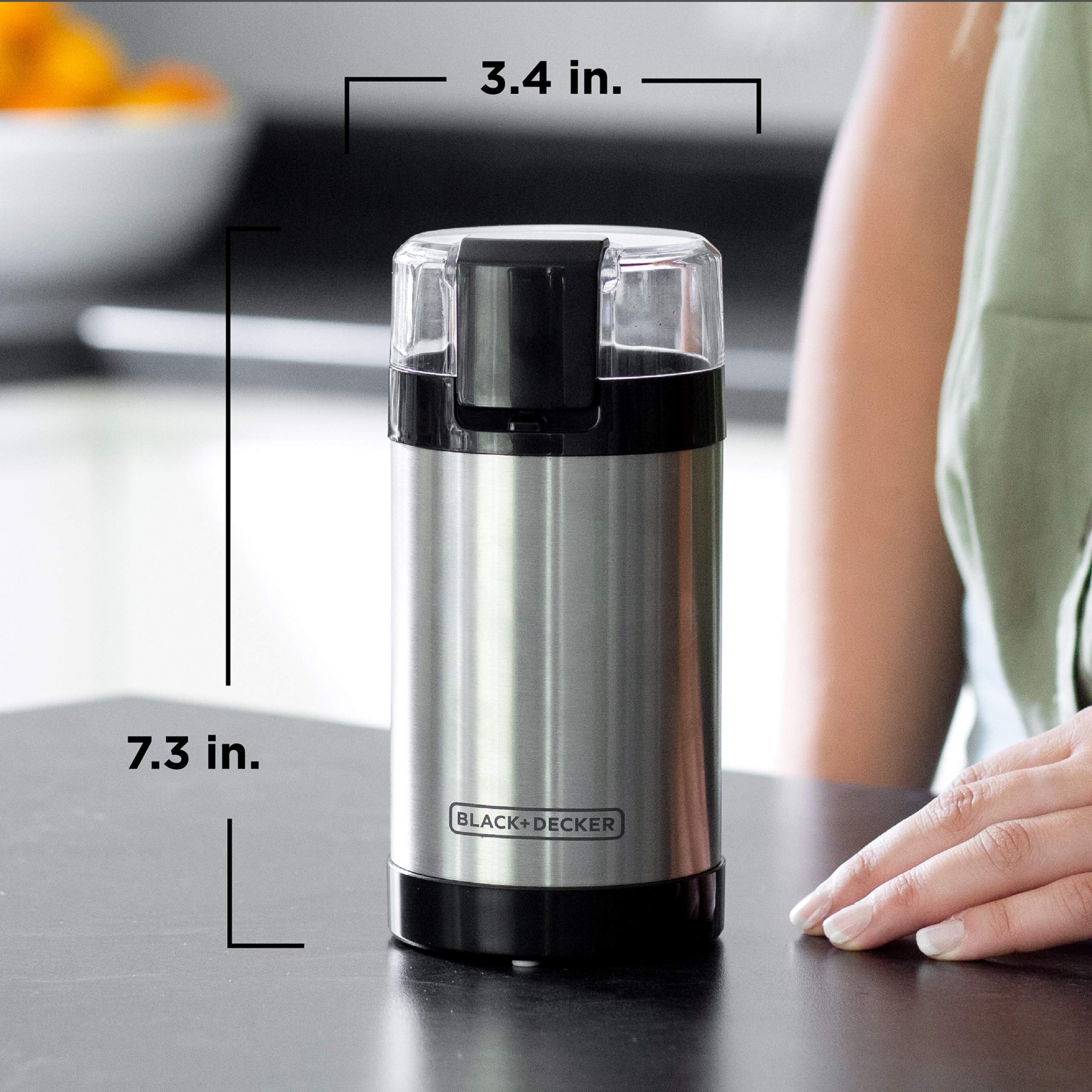 BLACK+DECKER partes incluidas: molinillo y tazón de acero inoxidable listos para usar