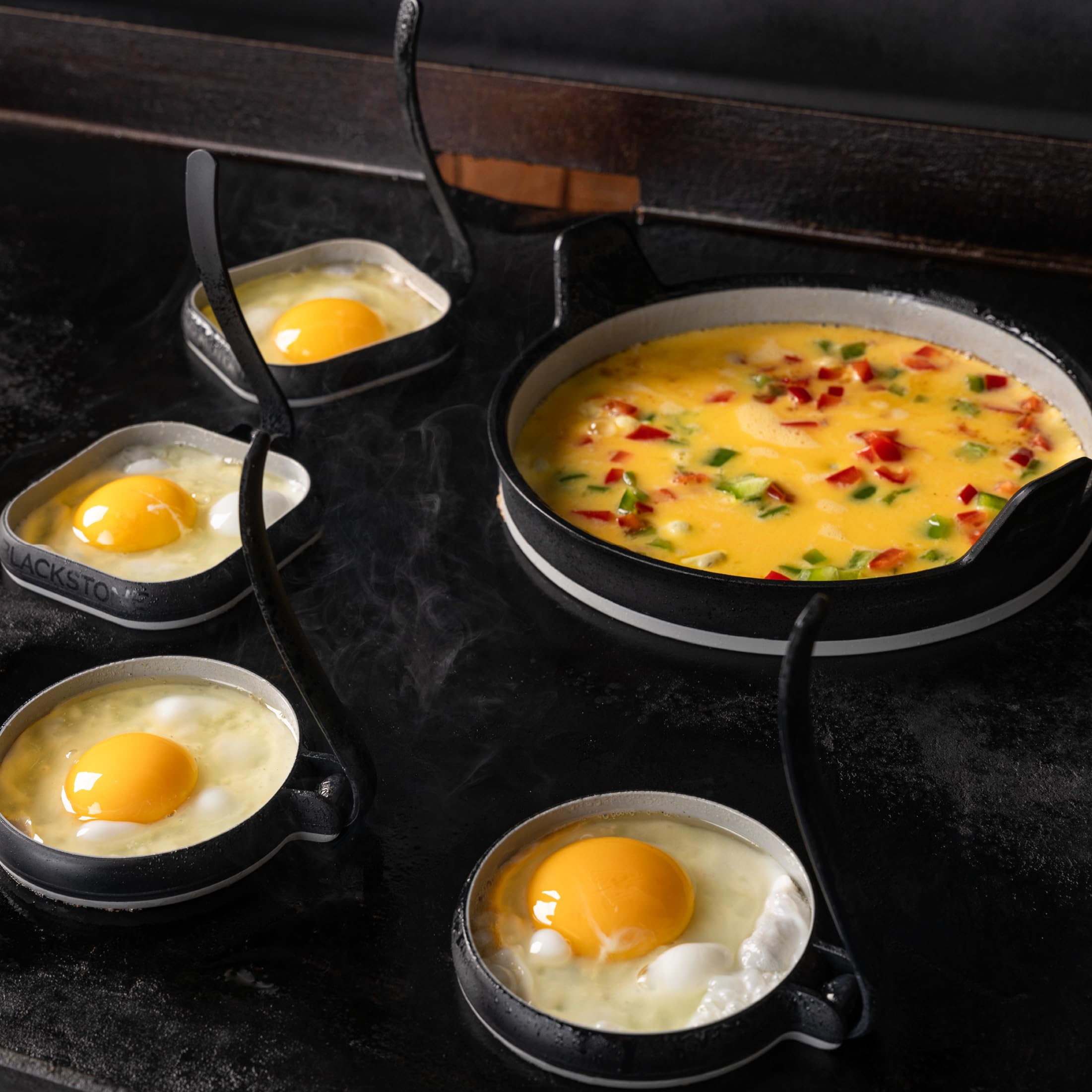 Blackstone Egg Ring Kit: molde para omeleta de silicona facilita voltear.