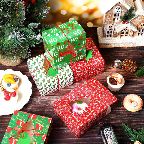 Presentación de dulces y regalos navideños con Blulu