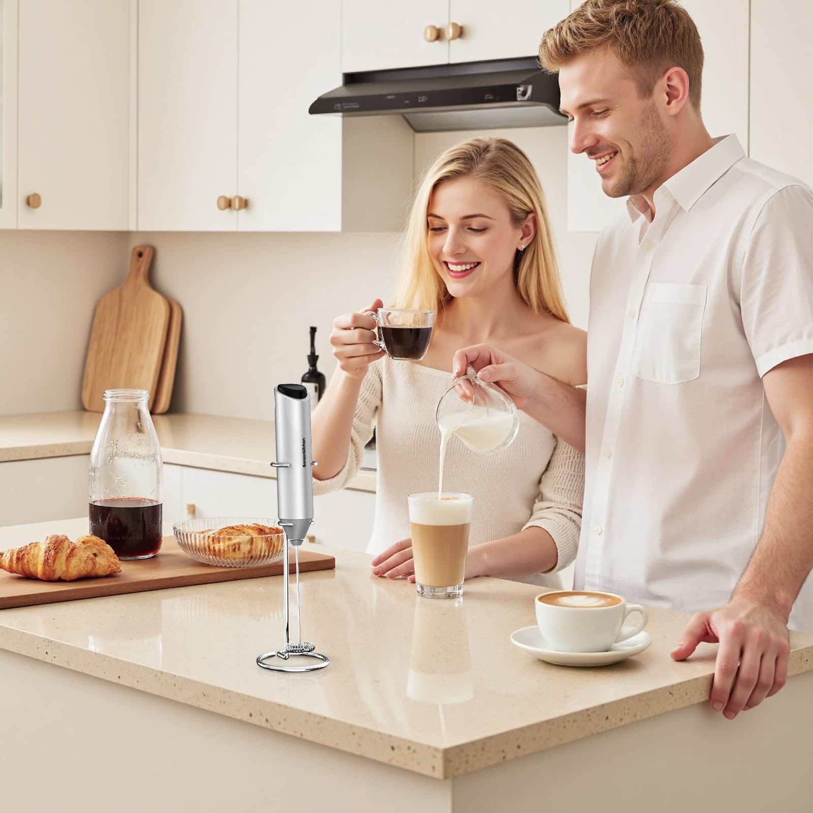 Bonsenkitchen regalo ideal para amantes del café con espumado rápido.