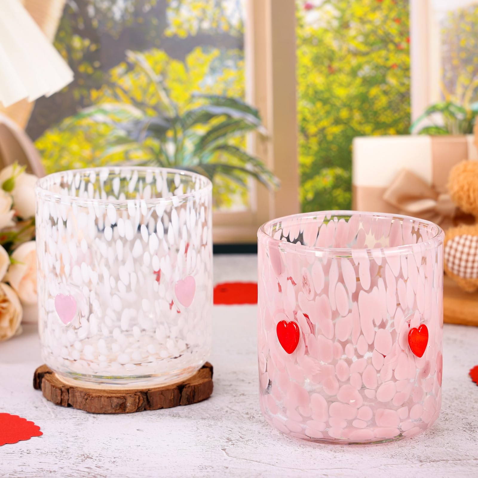 Vasos Booson con corazón para servir zumos con estilo romántico.