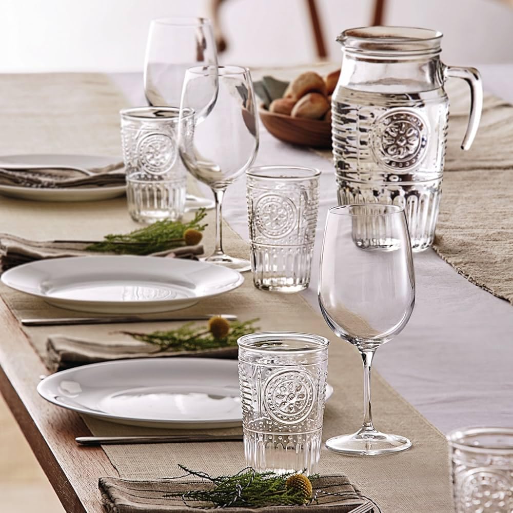 Vasos Romántico de Bormioli Rocco, uso versátil para cocteles y zumos.