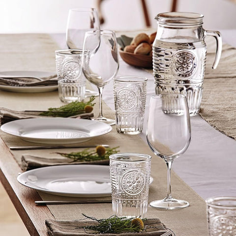 Vasos Romántico de Bormioli Rocco, uso versátil para cocteles y zumos.
