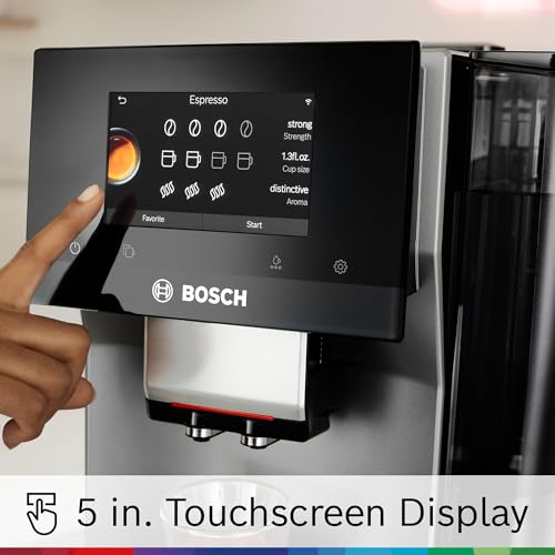 Bosch 800 Series VeroCafe ofrece doble taza para preparar dos bebidas a la vez.