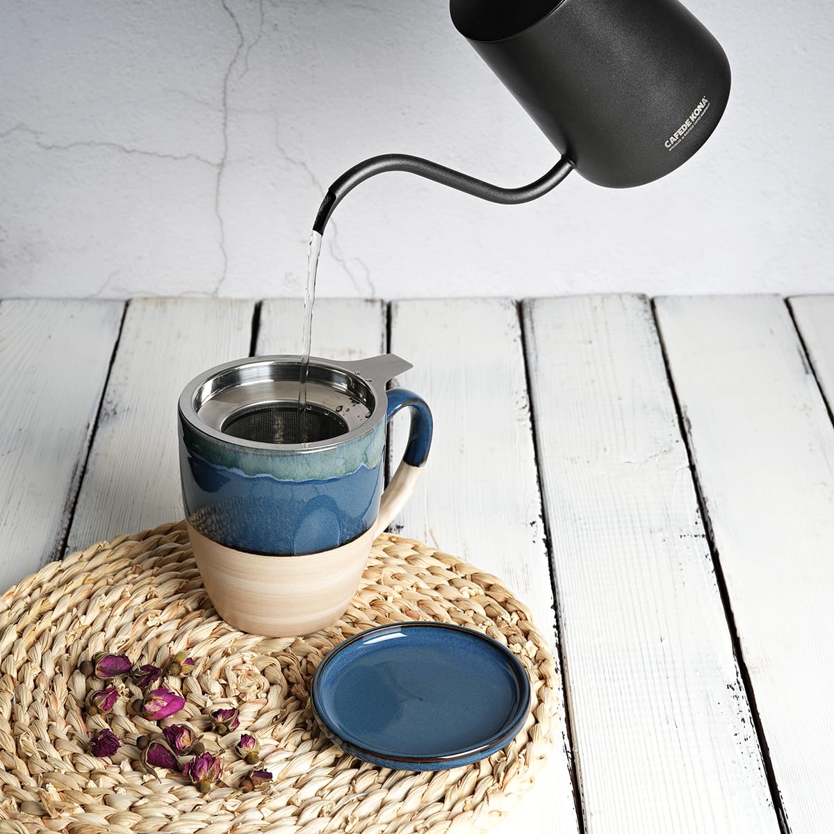 Bosmarlin tono azul profundo, color llamativo y elegante para la mesa