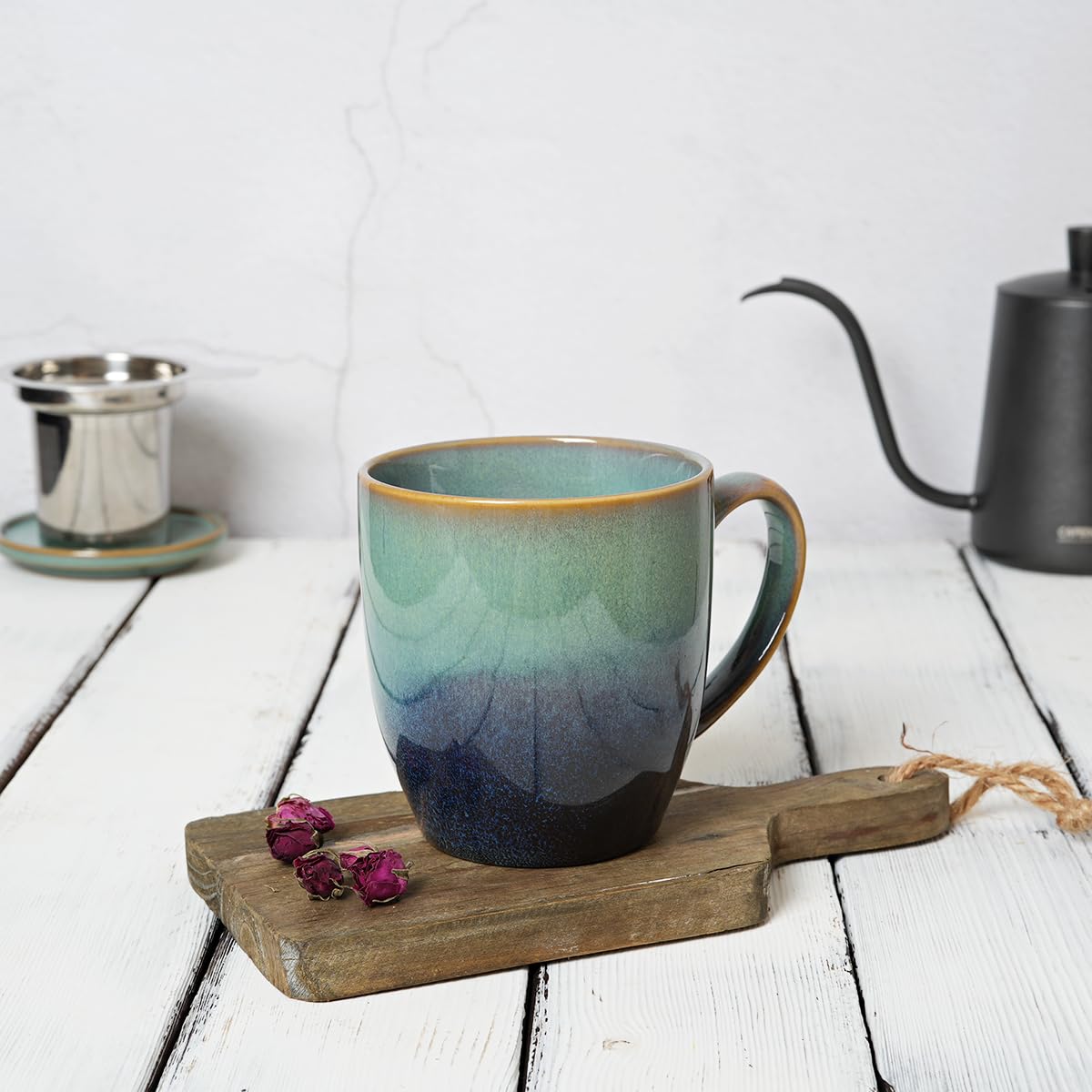 Infusor integrado en la taza Bosmarlin para filtrar hojas sueltas fácilmente.