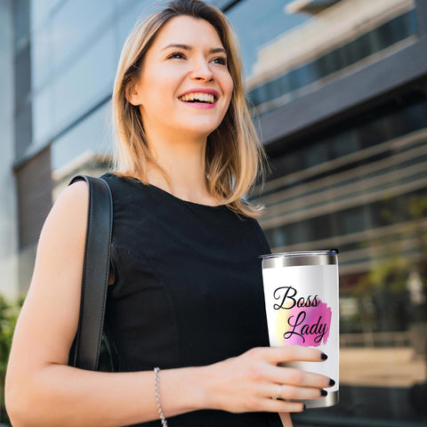Breezy Valley Jefa Tumbler, borde inferior, regalo corporativo para jefas y emprendedoras.