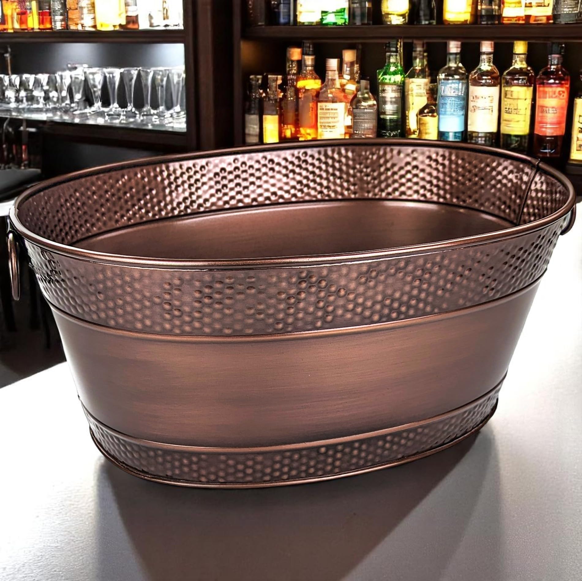 Balde para fiestas BREKX mantiene bebidas frías y añade decorativo