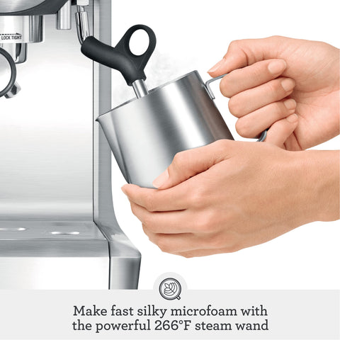 Breville accesorios incluidos: jarra y herramientas para preparar y limpiar eficientemente