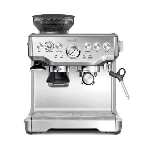 Breville máquina frontal en acero cepillado mostrando diseño profesional y durabilidad