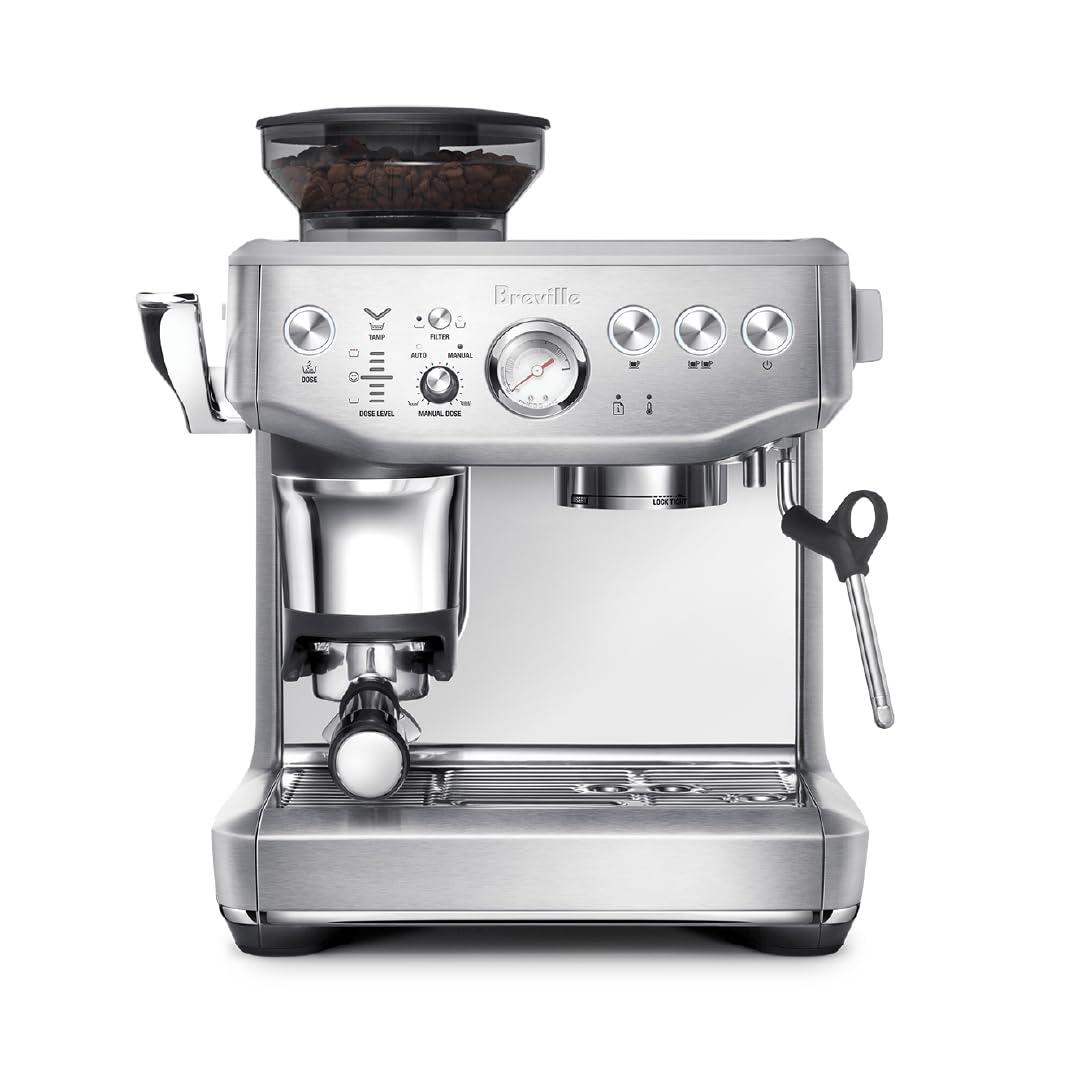 Breville Barista Express Impress frente de la máquina, lista para preparar café en casa.