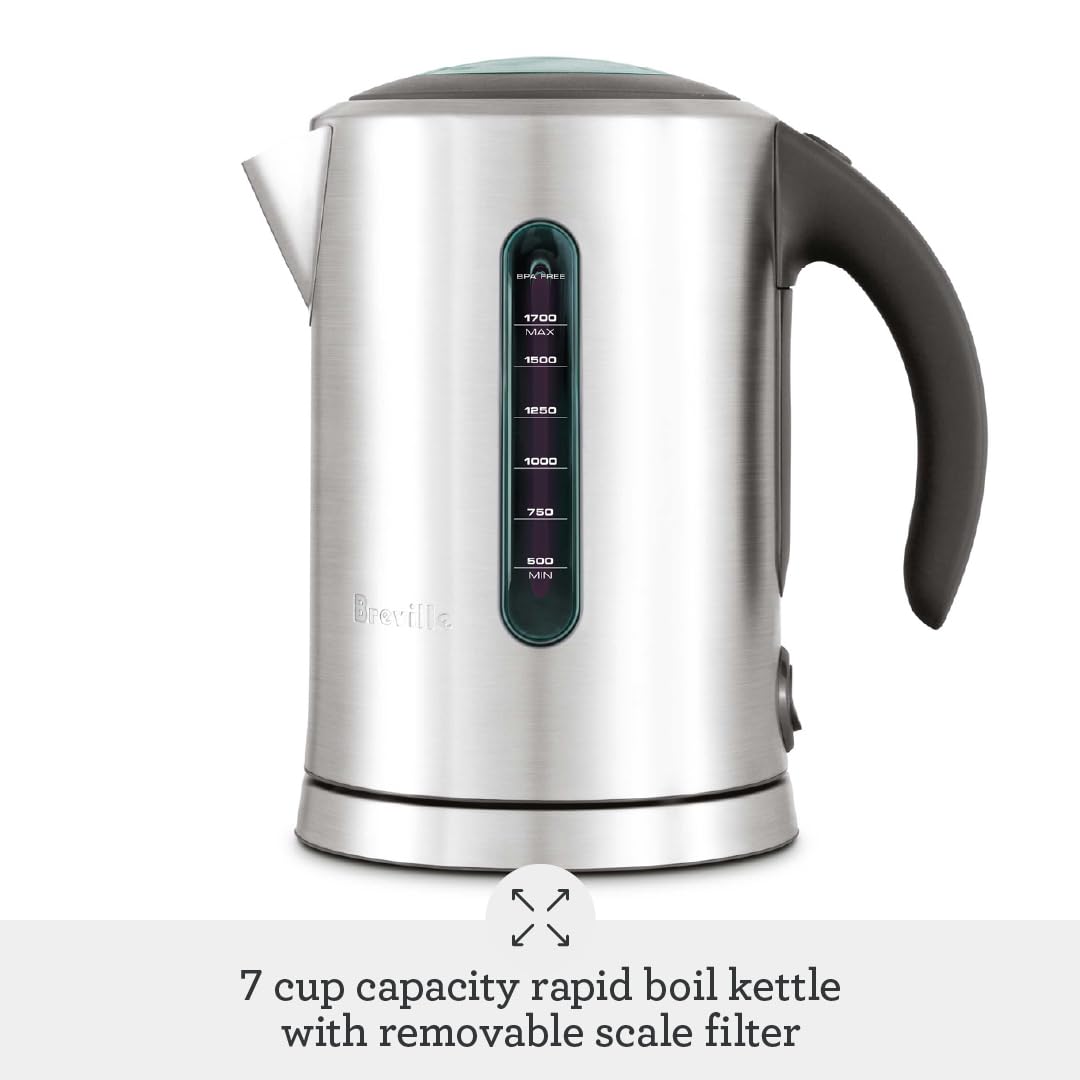 Breville BKE700BSS ventanas de agua duales permiten medir la cantidad exacta.