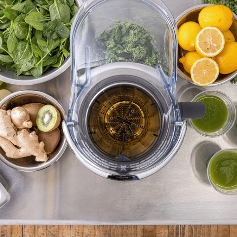 Breville CJE830BSS1BNA1, tecnología de giro frío para jugos estables.