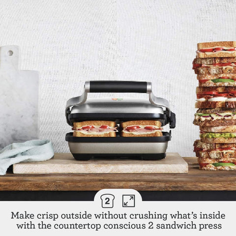 Breville The Perfect Press con ajuste de altura para dorar sándwiches de cualquier tamaño.