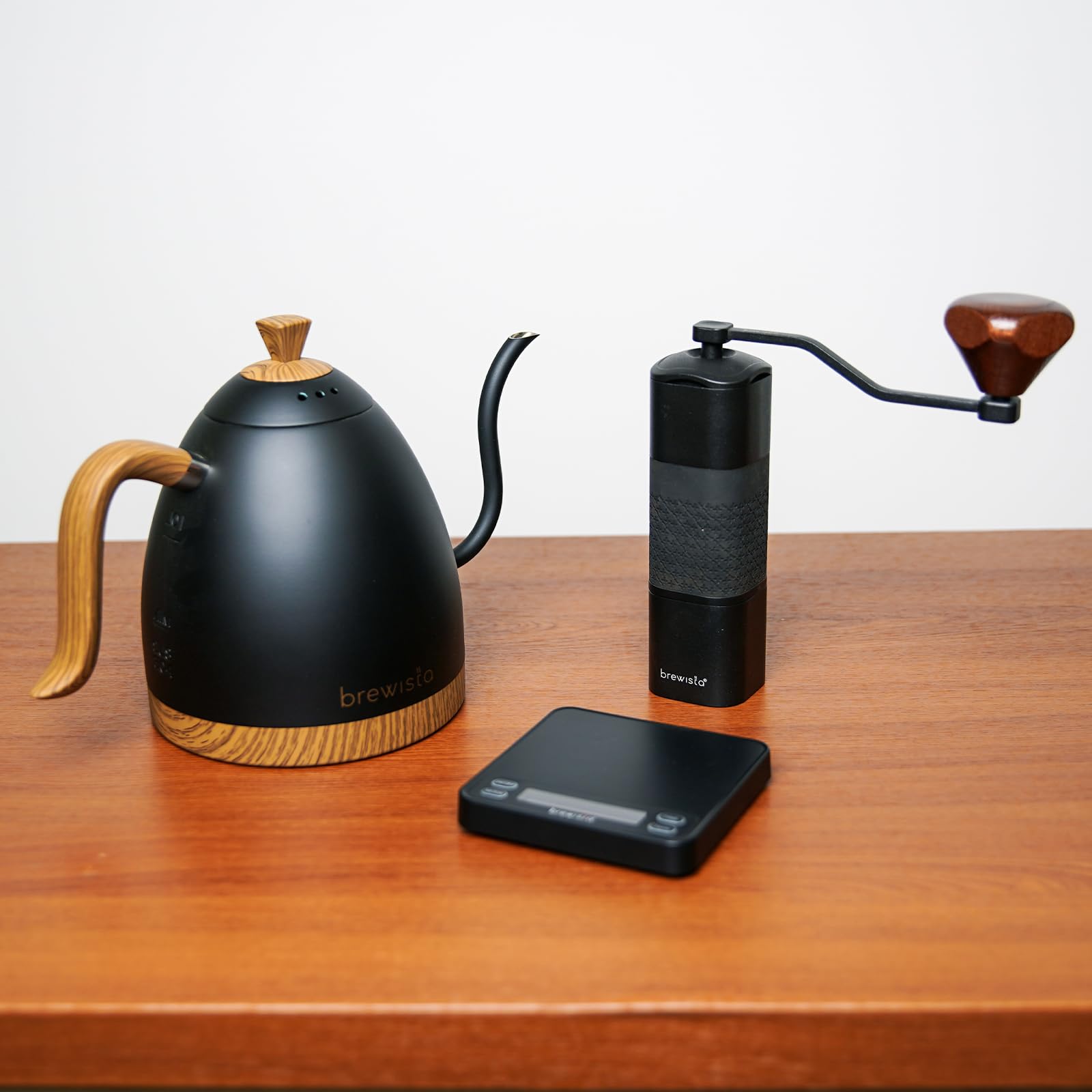 Brewista Artisan diseño ergonómico para un agarre cómodo durante el vertido