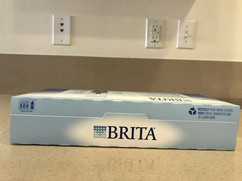 Brita ahorra botellas: reemplaza hasta 300 botellas de agua.