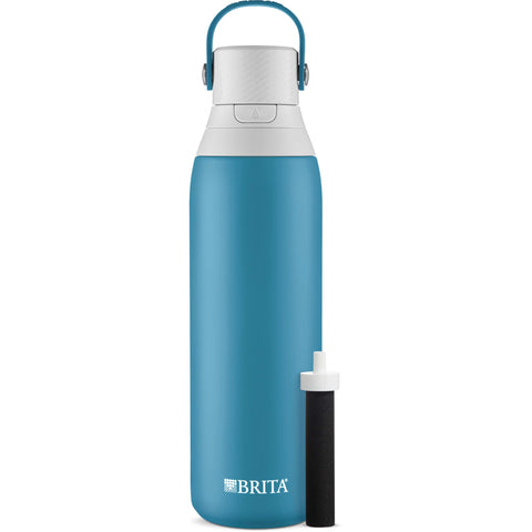 Brita botella filtrada y aislada con pajita para beber agua fría en cualquier lugar