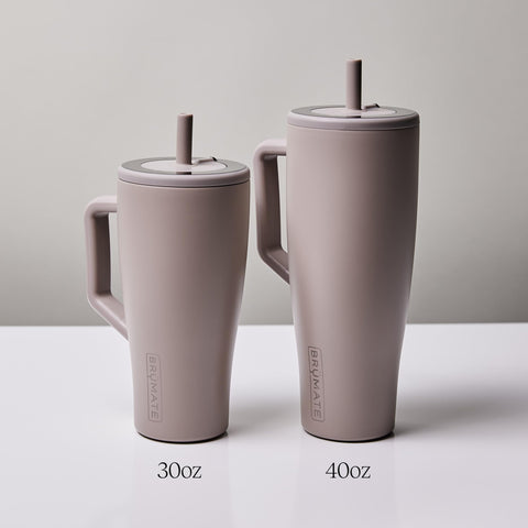 BrüMate Era 40 onzas Salvia, aislamiento BevGuard mantiene fríos los líquidos.