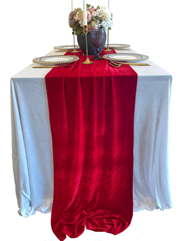 Detalle del tejido suave de terciopelo rojo de BTF Home.