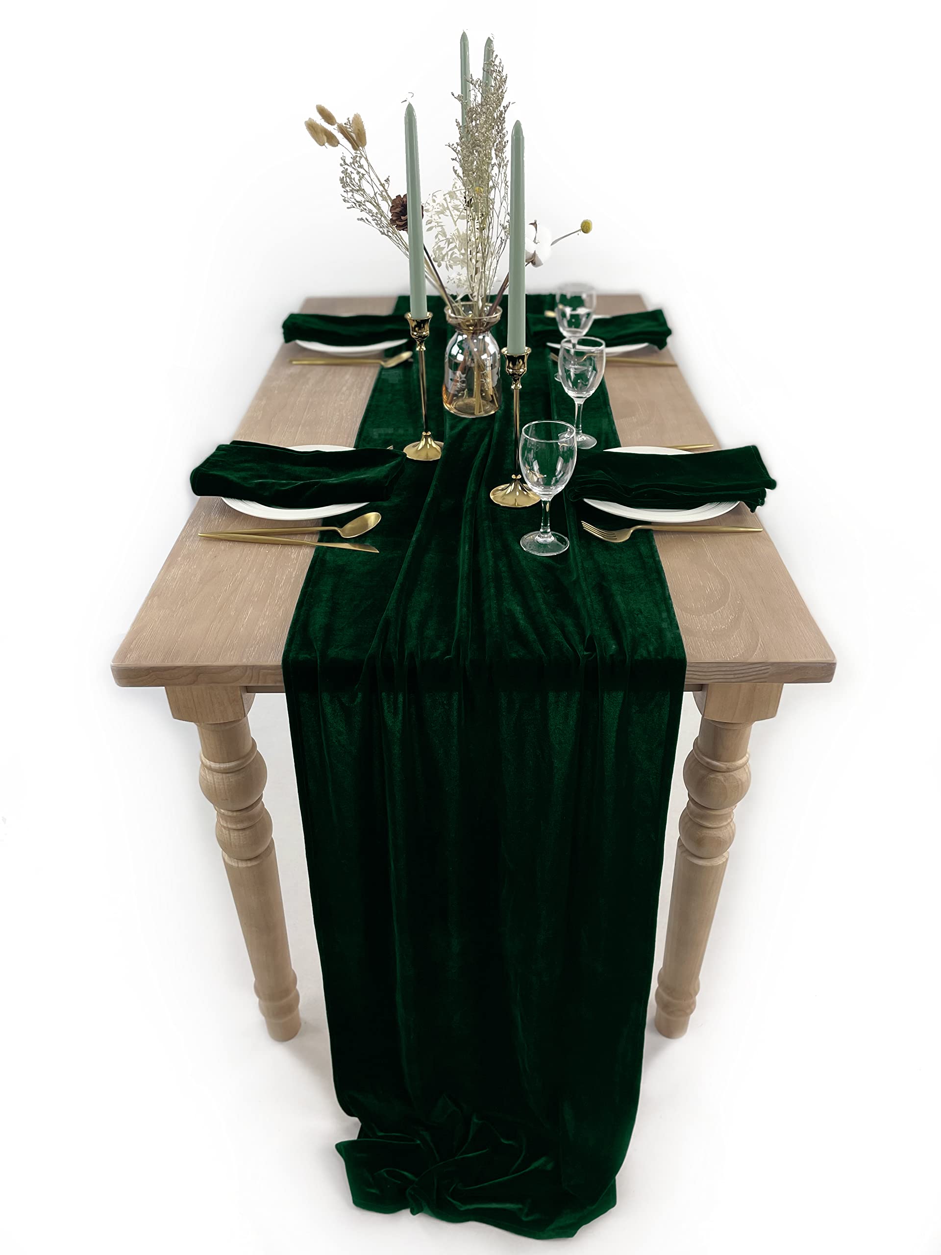 BTF Home cinta de mesa terciopelo esmeralda, ideal para cenas elegantes.