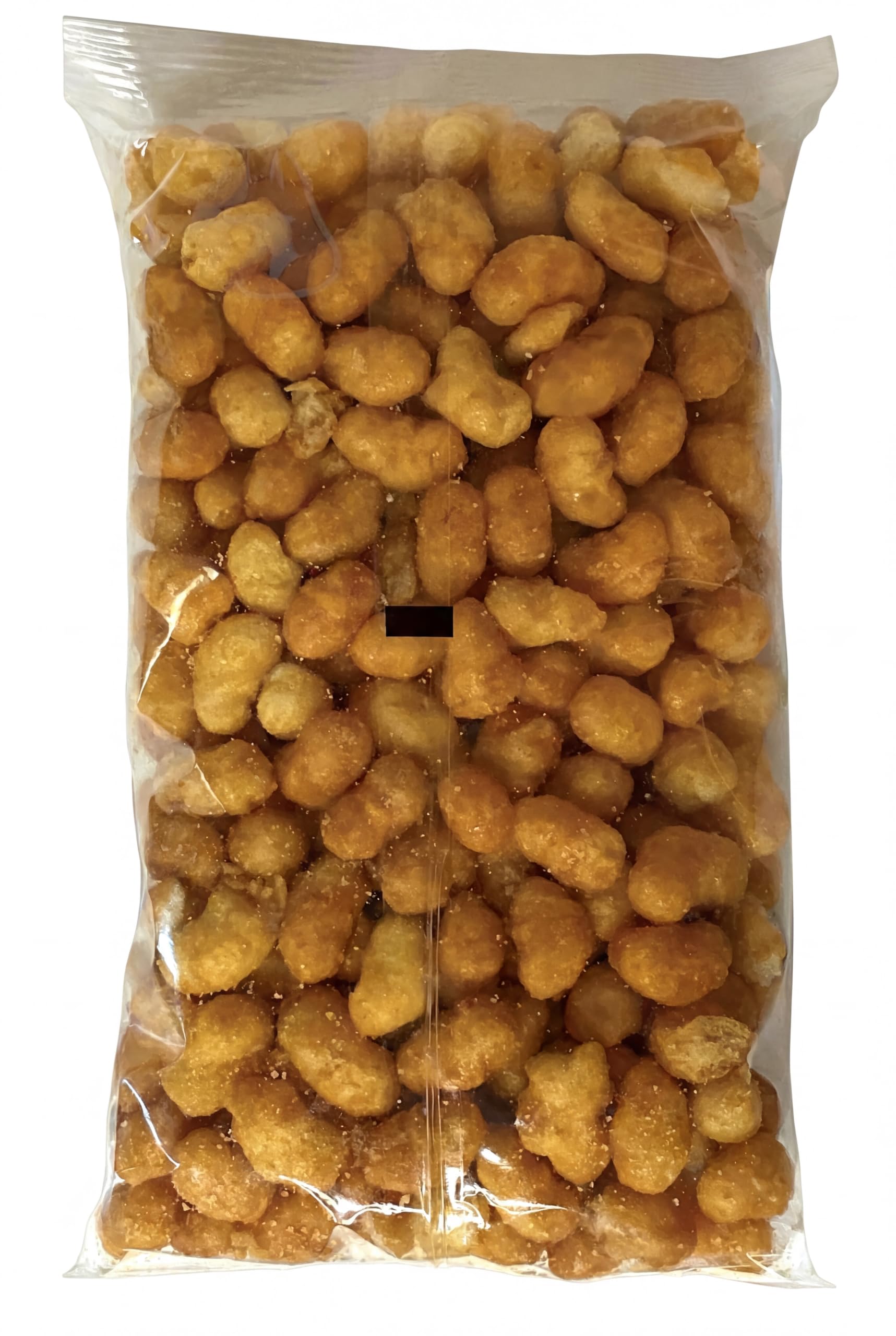 Buc-ee's mano sosteniendo un nugget para mostrar tamaño y porción conveniente