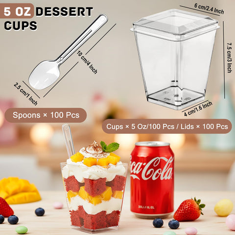 Copa de postre Budiwati transparente con cuchara para servir fácilmente.