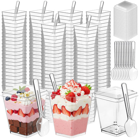 Copa de postre Budiwati transparente con tapa para porciones individuales.
