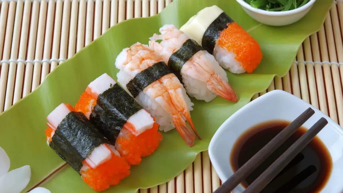 BZG conjunto de cuatro mantas para sushi de bambú, ideal para varias recetas.