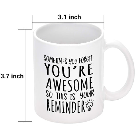 Taza Cabtnca en blanco con diseño sencillo, combina con cualquier cocina