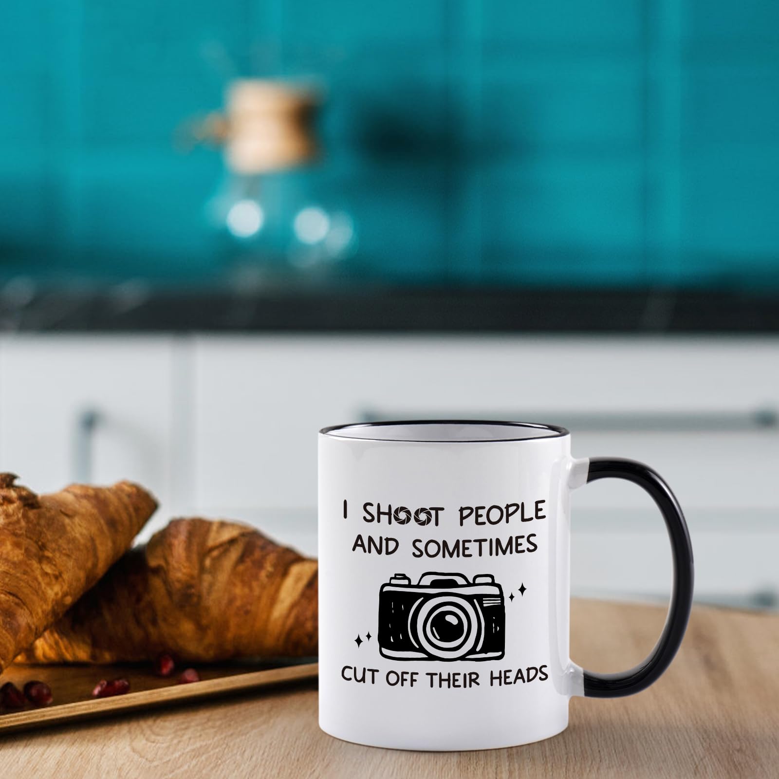 Taza Cabtnca en estudio fotográfico, decorativa y práctica