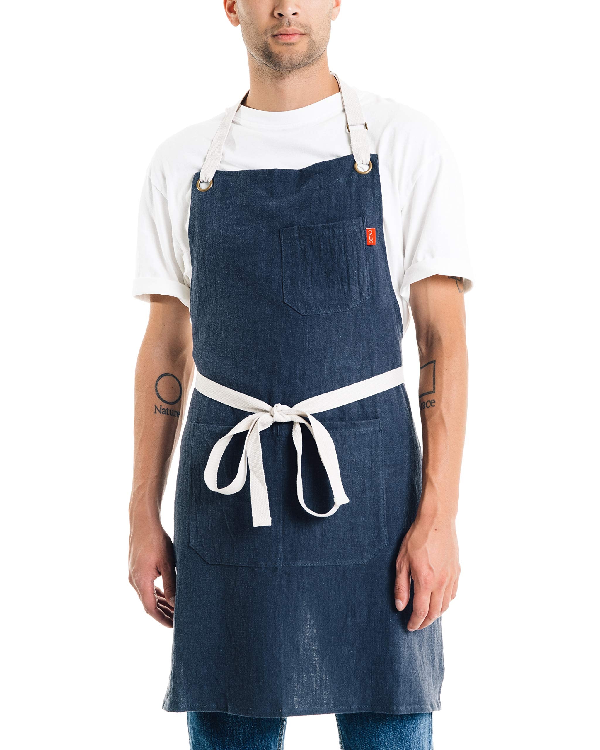Delantal Caldo de lino azul marino, frente, apariencia profesional para cocinar.