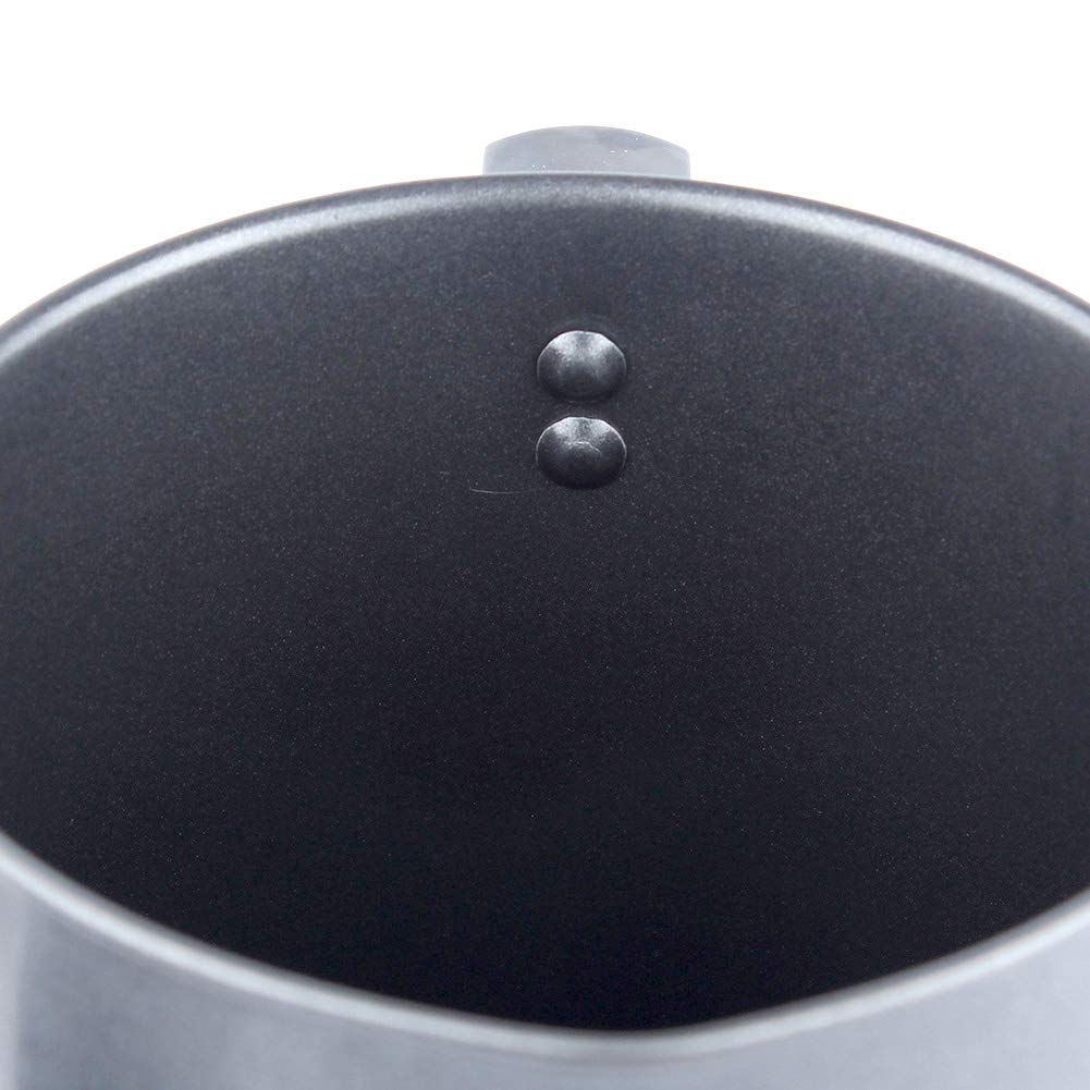 Mango Bakelite de Cambom cómodo al verter.