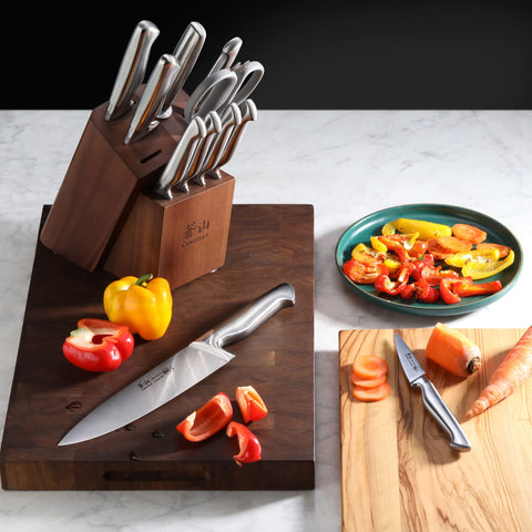 Cangshan Sanford 1027150: diseño equilibrado que facilita un manejo cómodo durante largas sesiones de cocina.