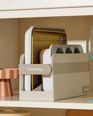 Caraway Mini Bakeware: empaque compacto, fácil de guardar tras usar