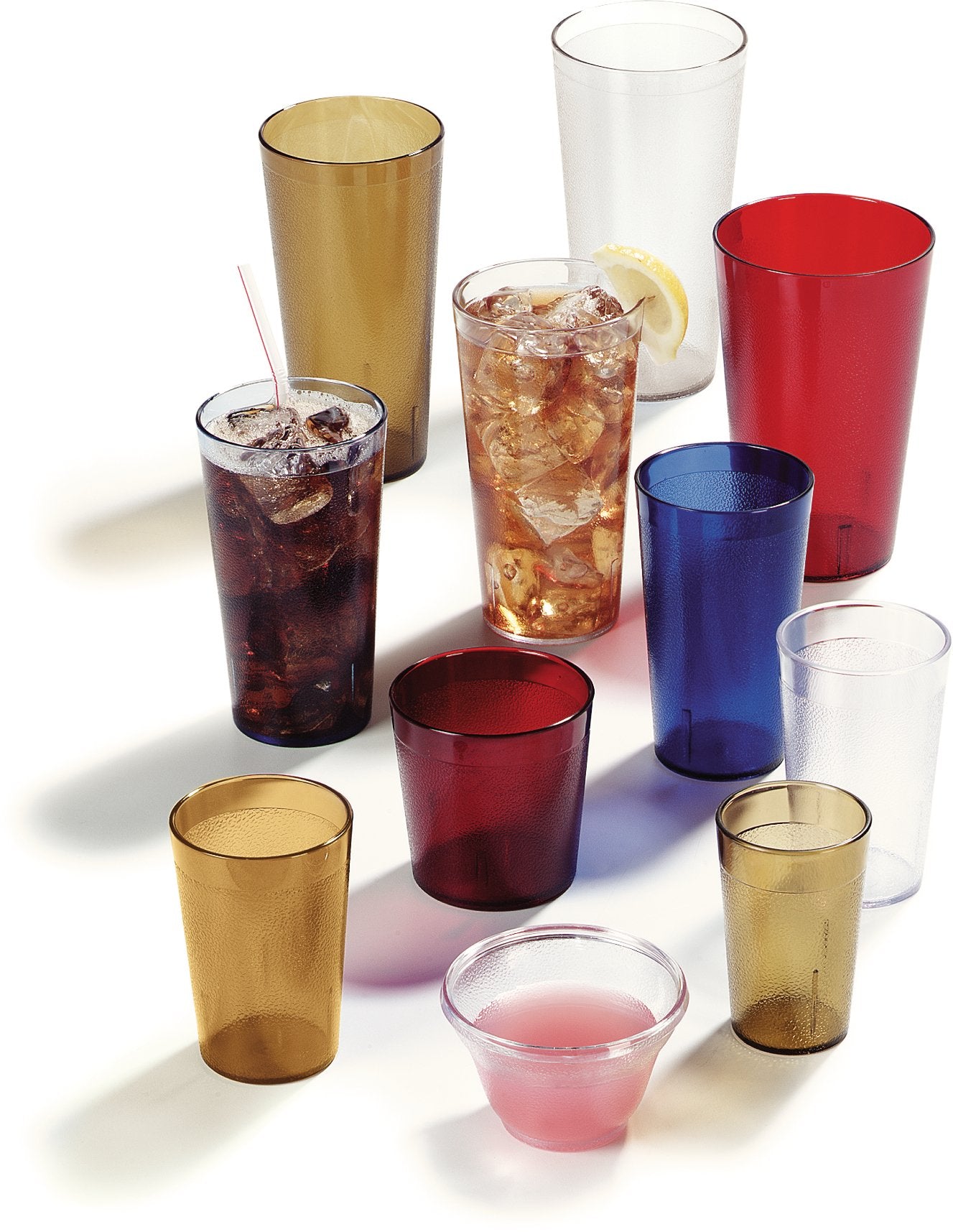 Vaso 8 oz claro de Carlisle, exterior texturizado oculta desgaste.