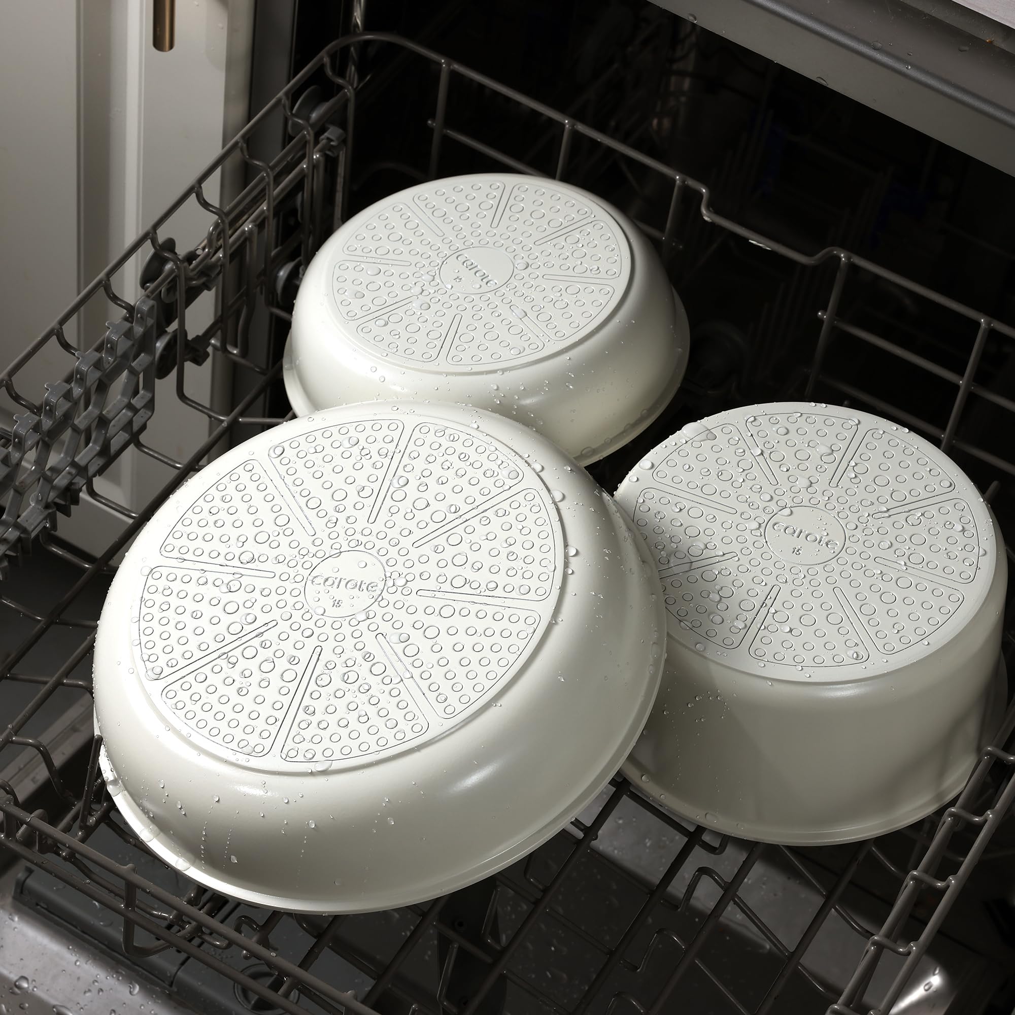 CAROTE incluye espátula de silicona y cuchara para empezar a cocinar