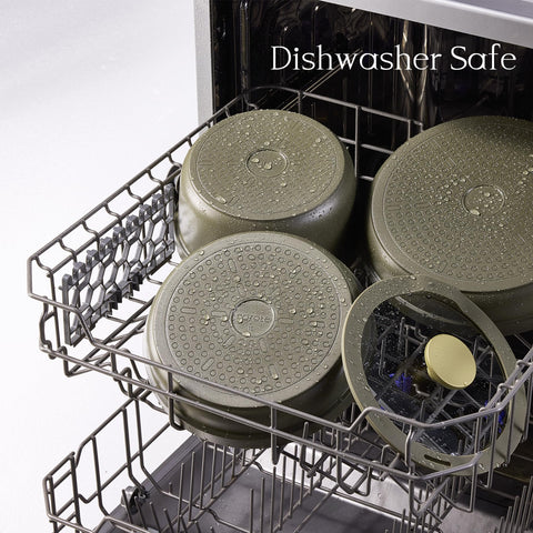 CAROTE mango desmontable para guardar y limpiar con facilidad.