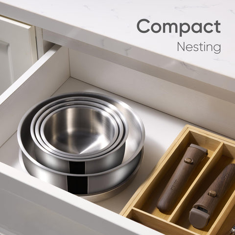 CAROTE diseño apilable para almacenamiento compacto en cocinas pequeñas.