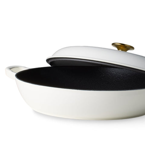 Tapa con condensación de CAROTE para conservar jugos y aromas.