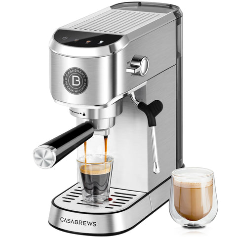 Casabrews CM5418J vista frontal, máquina espresso para uso diario y limpieza fácil.