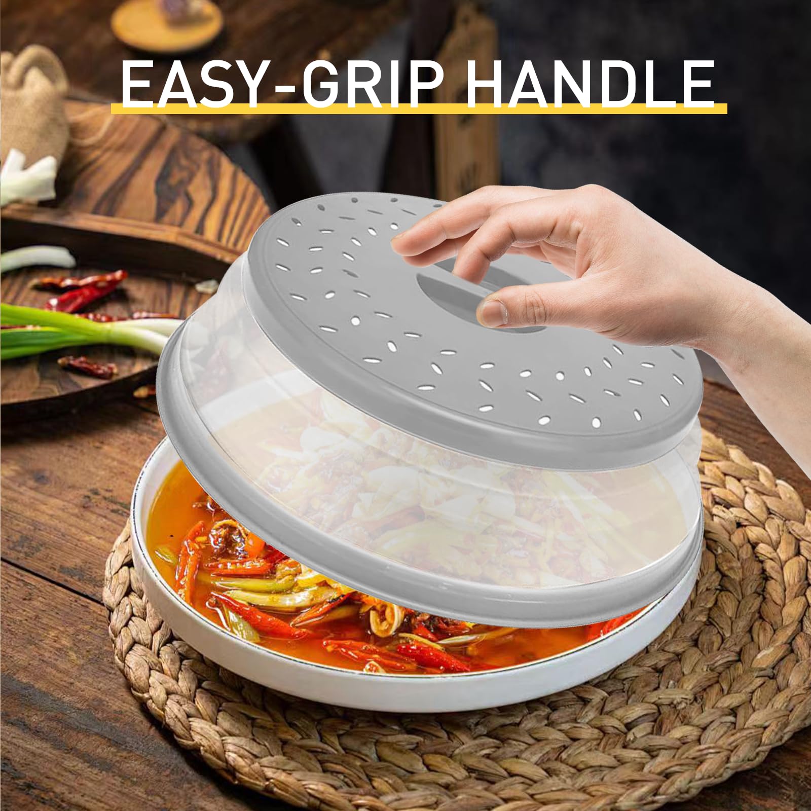 CasaCulina: mango ergonómico facilita manipular la tapa sin quemaduras.