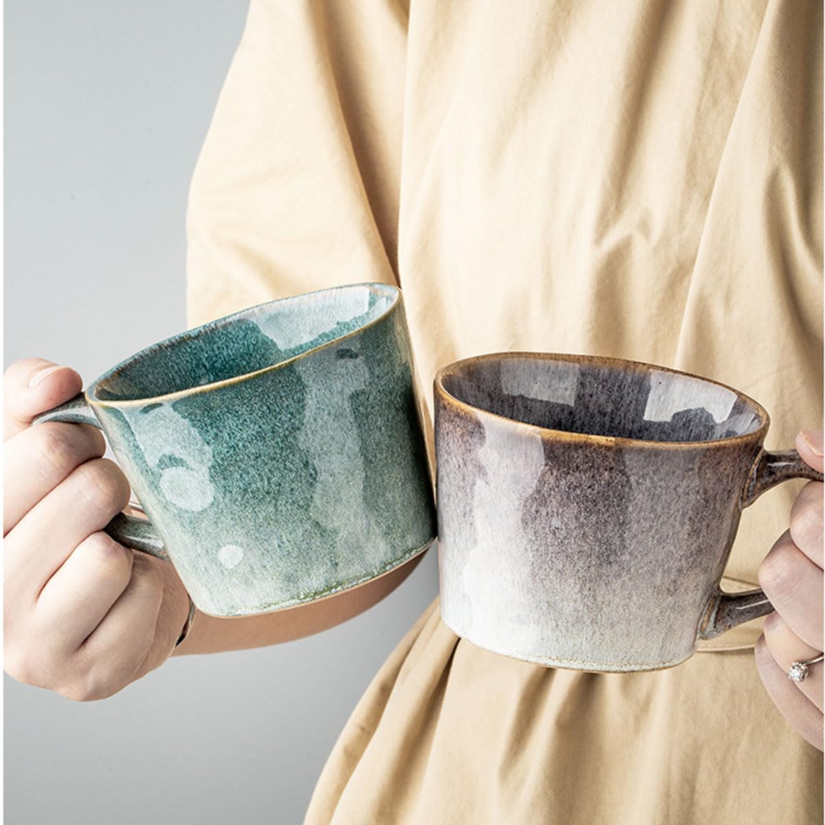 Taza cerámica de alta resistencia Ceraozmus para uso diario.