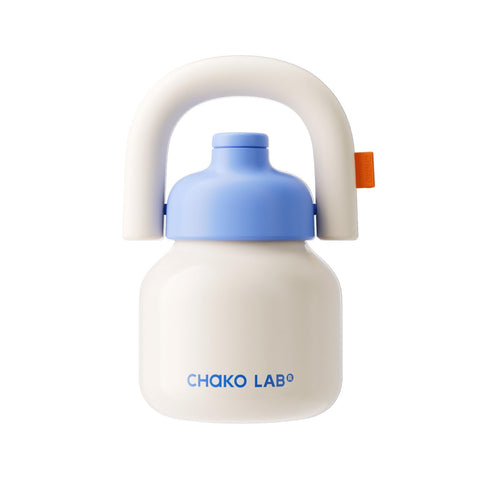 CHAKO LAB botella de agua frente, boca ancha para verter y beber cómodo.