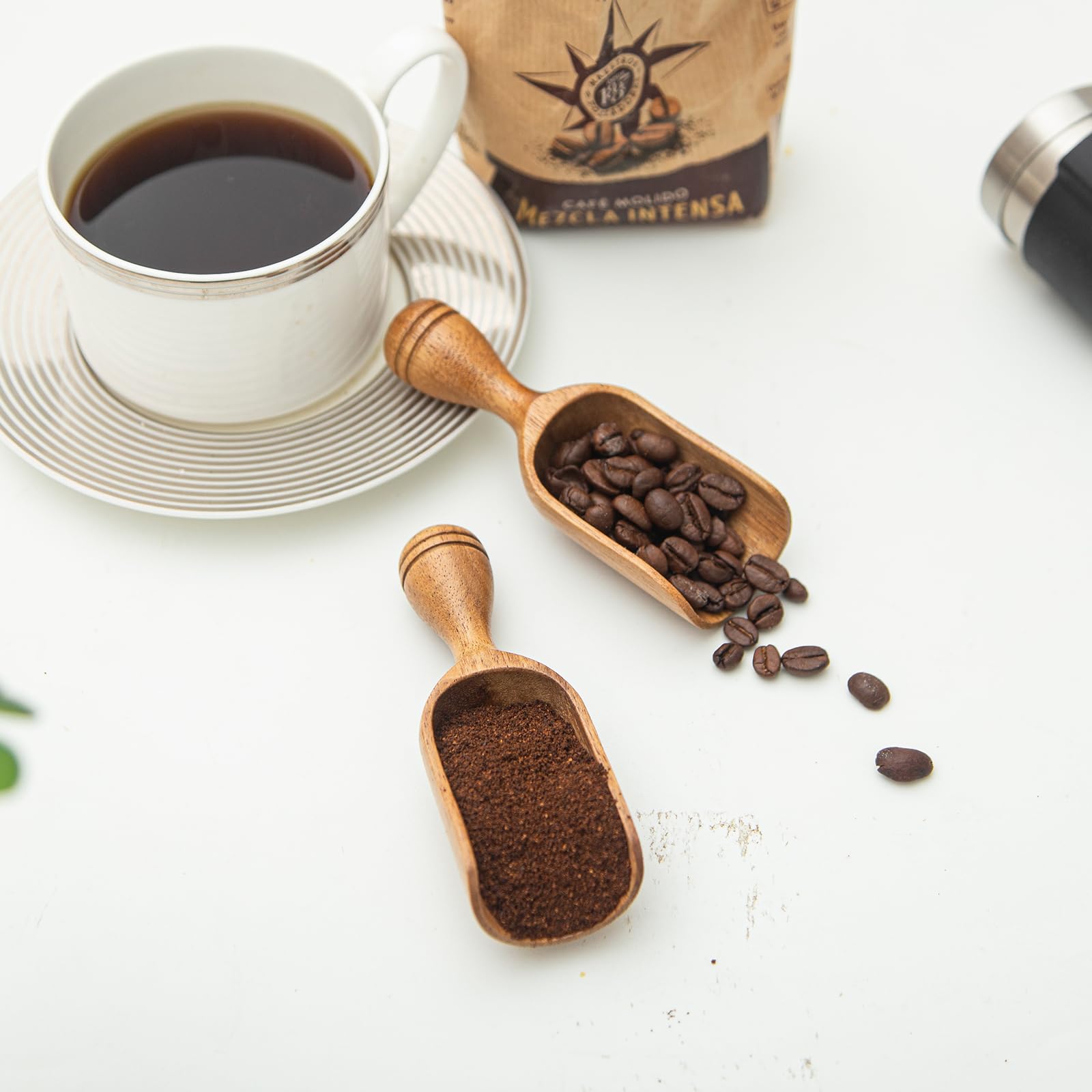 Cucharas CHEF OLÉ en acacia para café en grano, porción rápida y cómoda.
