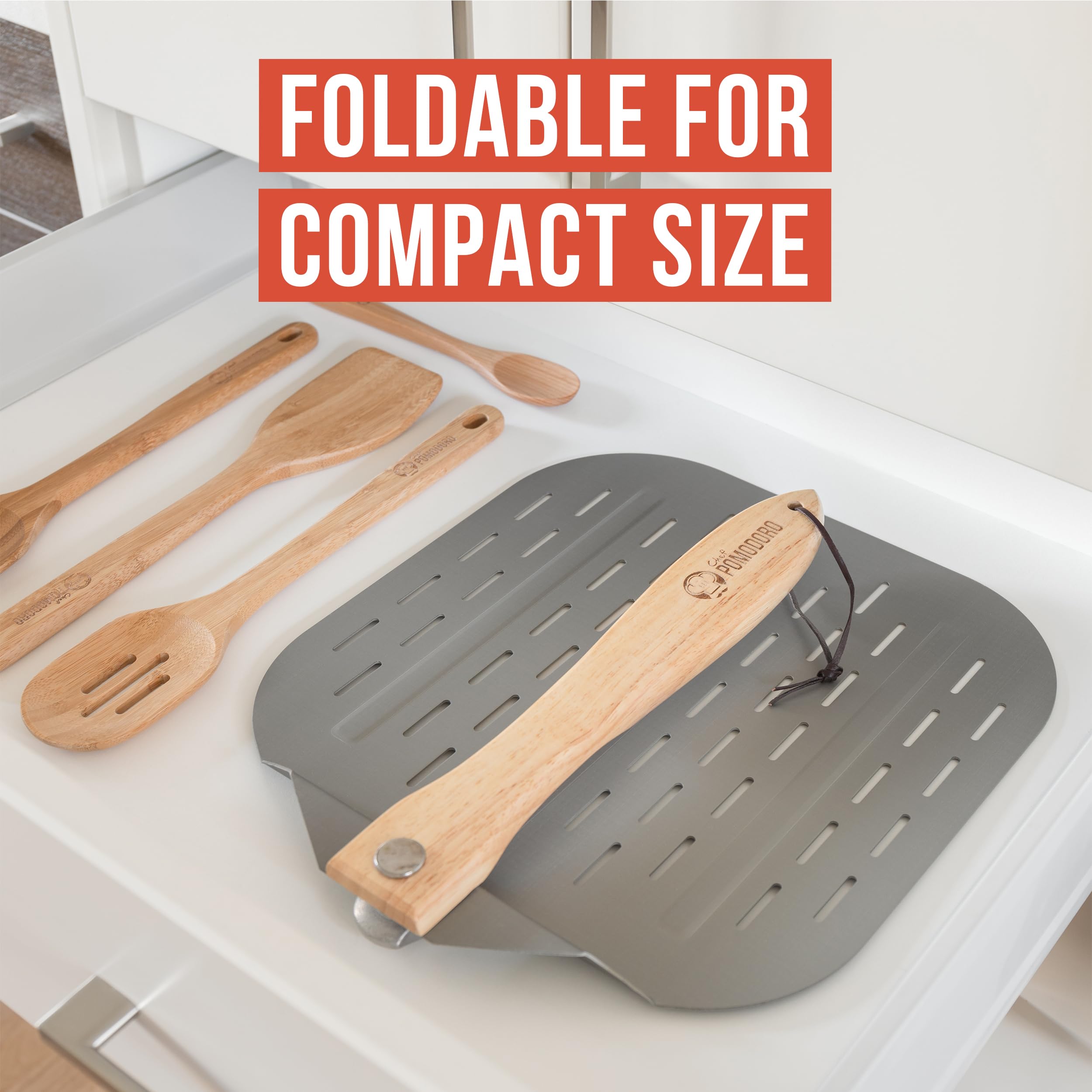 Chef Pomodoro pala para pizza diseño compacto plegable para almacenamiento eficiente.