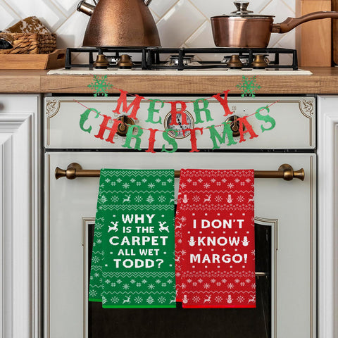 Cheroloven merch navideño Griswold; ambiente festivo para la mesa y fregadero.